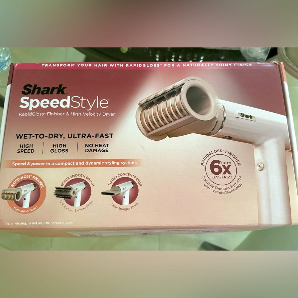Shark Speed Style Rapid Gloss Finisher and High-Velocity Dryer